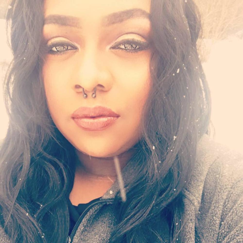 Meet your Posher, Phoebe